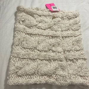 Betsey Johnson Chunky Knit Cowl Scarf Cream/Gold with Pearls